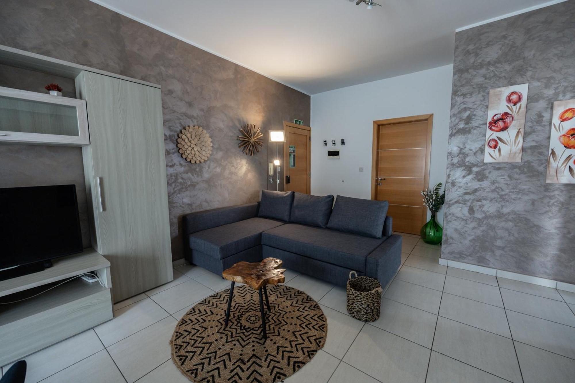 The Podium Apartment Zebbug  ภายนอก รูปภาพ